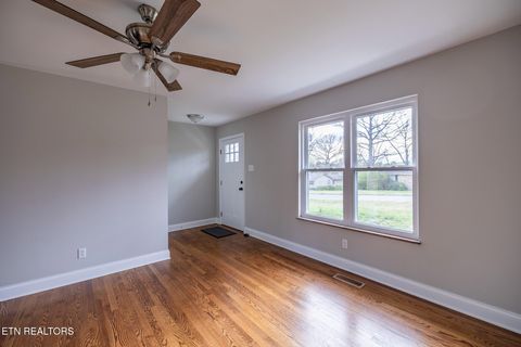 Tiny photo for 2318 Black Bear Rd, Knoxville, TN 37923 (MLS # 1334574)