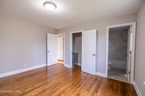 Tiny photo for 2318 Black Bear Rd, Knoxville, TN 37923 (MLS # 1334574)