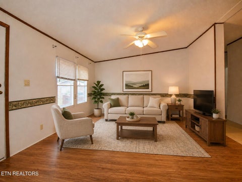 Tiny photo for 124 Davis Rd, Townsend, TN 37882 (MLS # 1347047)