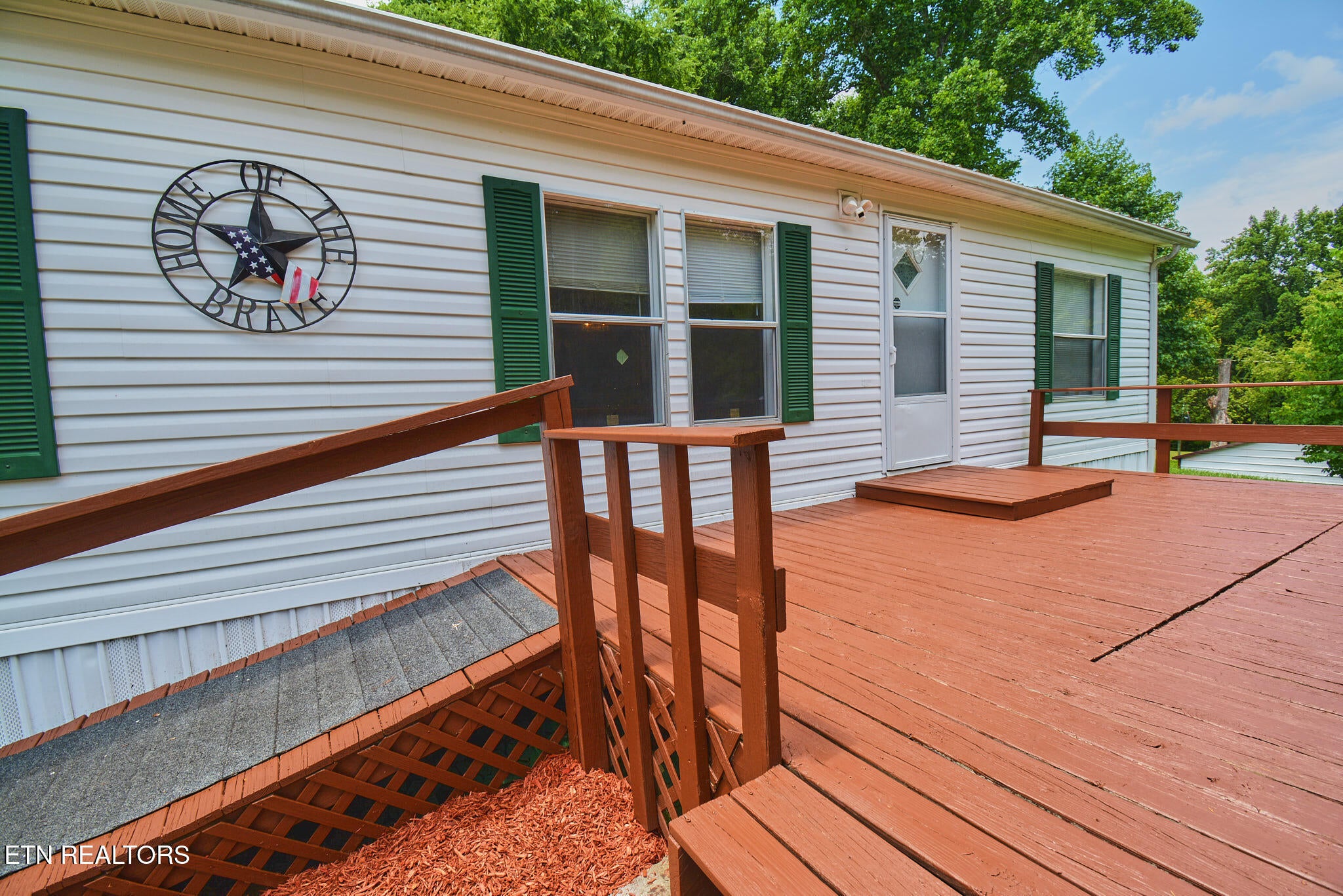 124 Davis Rd