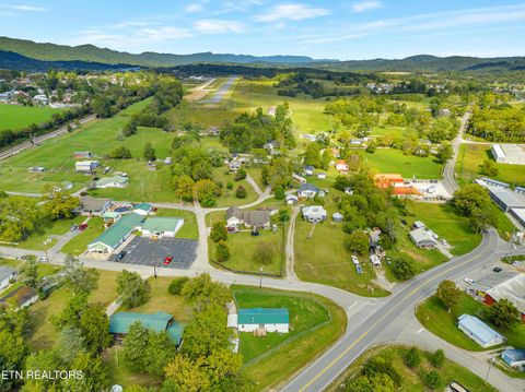 Tiny photo for 115 Queener St, Jacksboro, TN 37757 (MLS # 1317239)