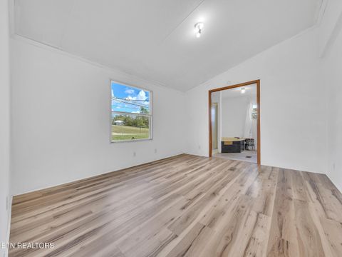 Tiny photo for 115 Queener St, Jacksboro, TN 37757 (MLS # 1317239)