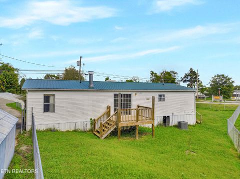 Tiny photo for 115 Queener St, Jacksboro, TN 37757 (MLS # 1317239)