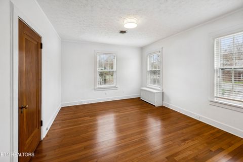 Tiny photo for 3844 Woodhill Place, Knoxville, TN 37919 (MLS # 1331536)