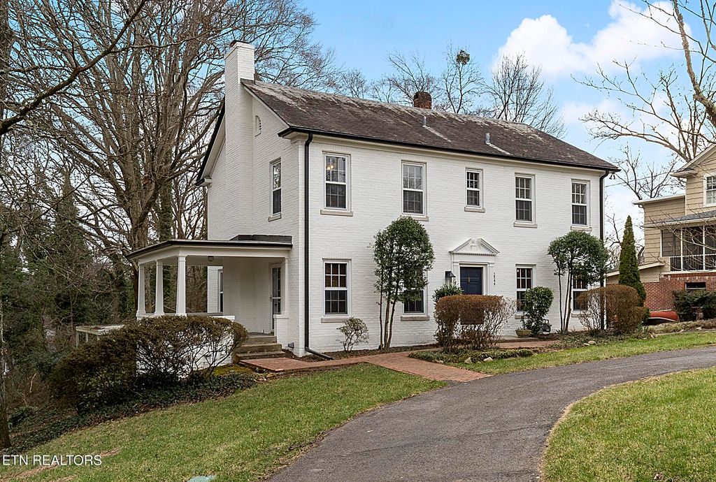 Photo of 3844 Woodhill Place, Knoxville, TN 37919 (MLS # 1331536)