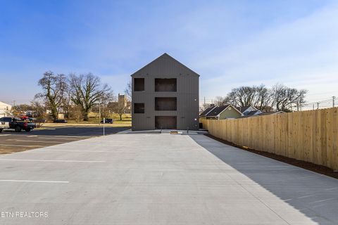 Tiny photo for 131 W Anderson Ave #301, Knoxville, TN 37917 (MLS # 1327031)