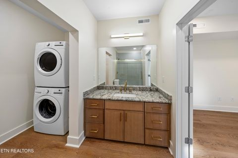 Tiny photo for 131 W Anderson Ave #301, Knoxville, TN 37917 (MLS # 1327031)