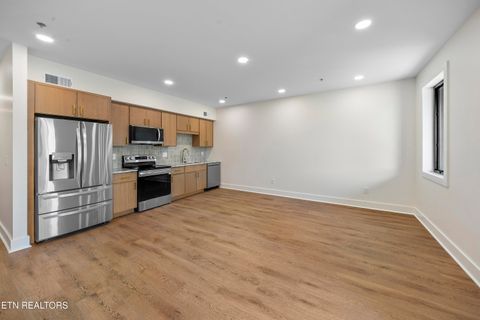 Tiny photo for 131 W Anderson Ave #301, Knoxville, TN 37917 (MLS # 1327031)