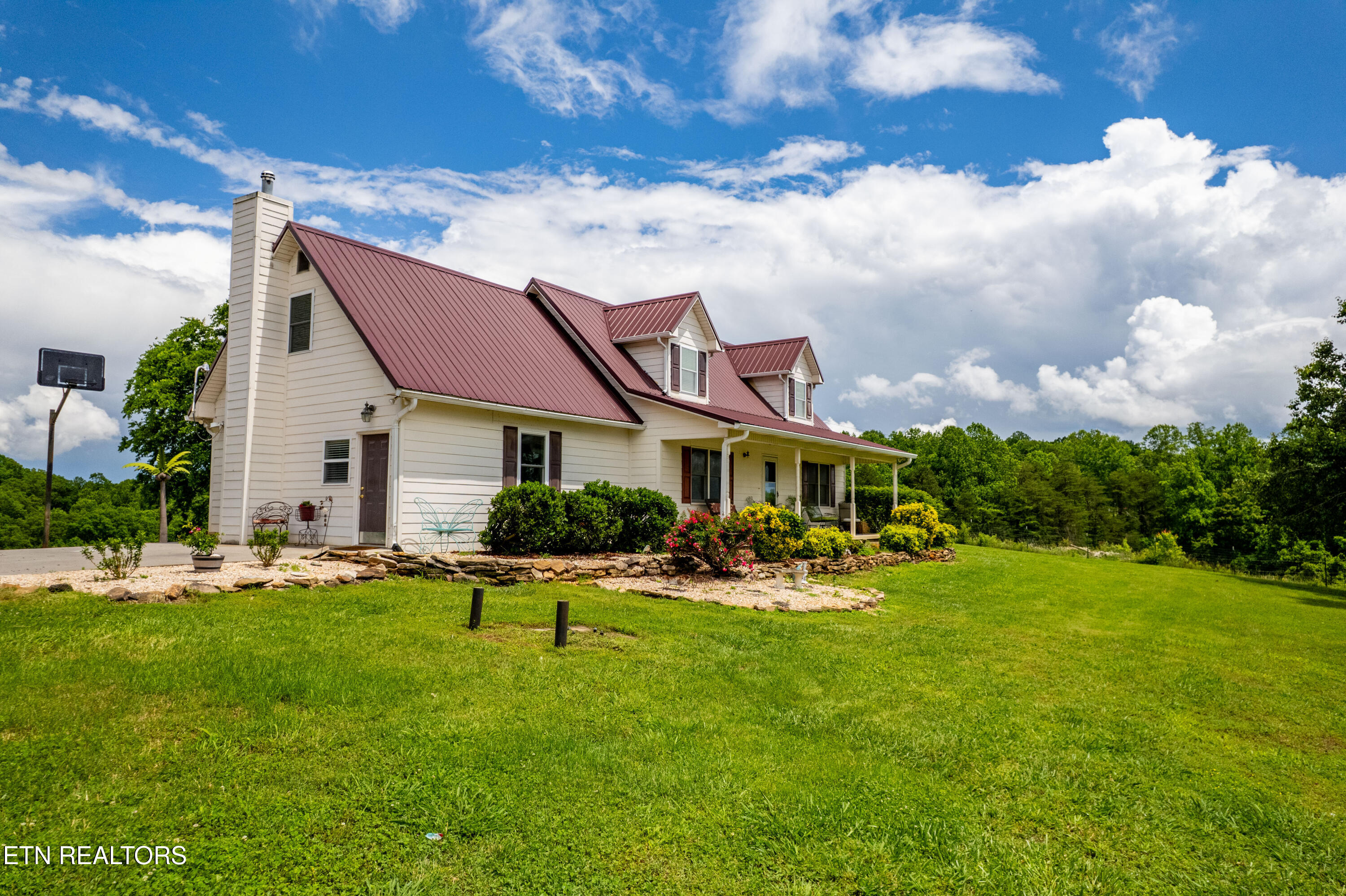 4464 W CountrySide West