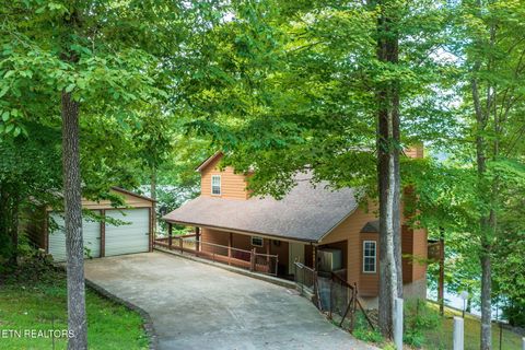 1447 Cove Pointe Rd LaFollette TN 37766