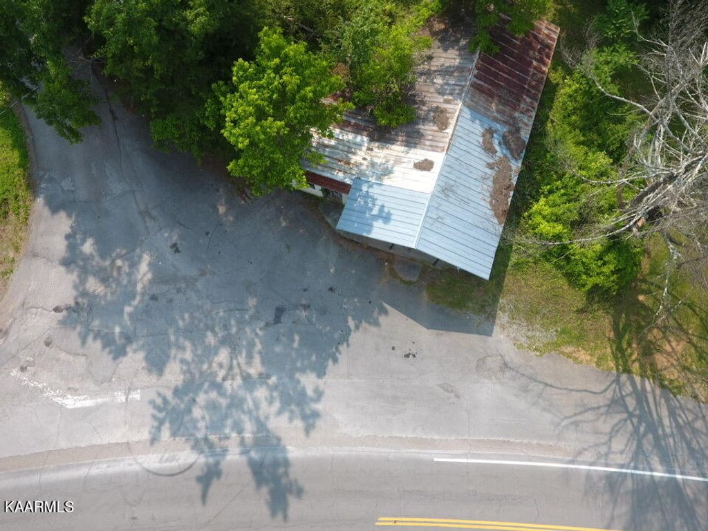 Photo of 1503 Reliance Rd, Tellico Plains, TN 37385 (MLS # 1228315)