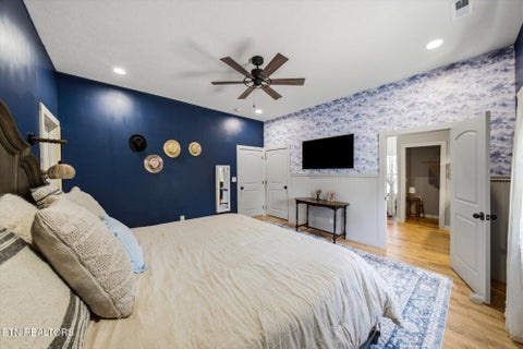 Tiny photo for 327 Bethel Rd, Clinton, TN 37716 (MLS # 1354982)
