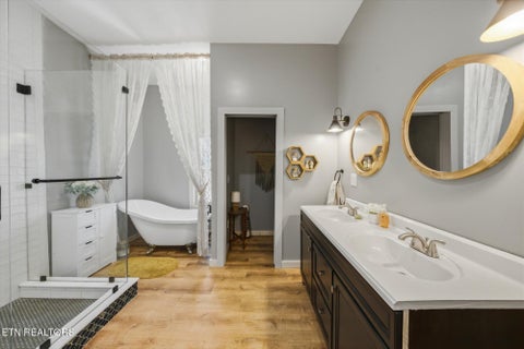 Tiny photo for 327 Bethel Rd, Clinton, TN 37716 (MLS # 1354982)