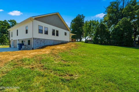 Tiny photo for 327 Bethel Rd, Clinton, TN 37716 (MLS # 1354982)