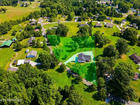 Tiny photo for 327 Bethel Rd, Clinton, TN 37716 (MLS # 1354982)