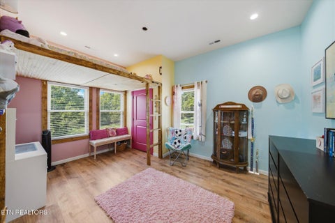 Tiny photo for 327 Bethel Rd, Clinton, TN 37716 (MLS # 1354982)