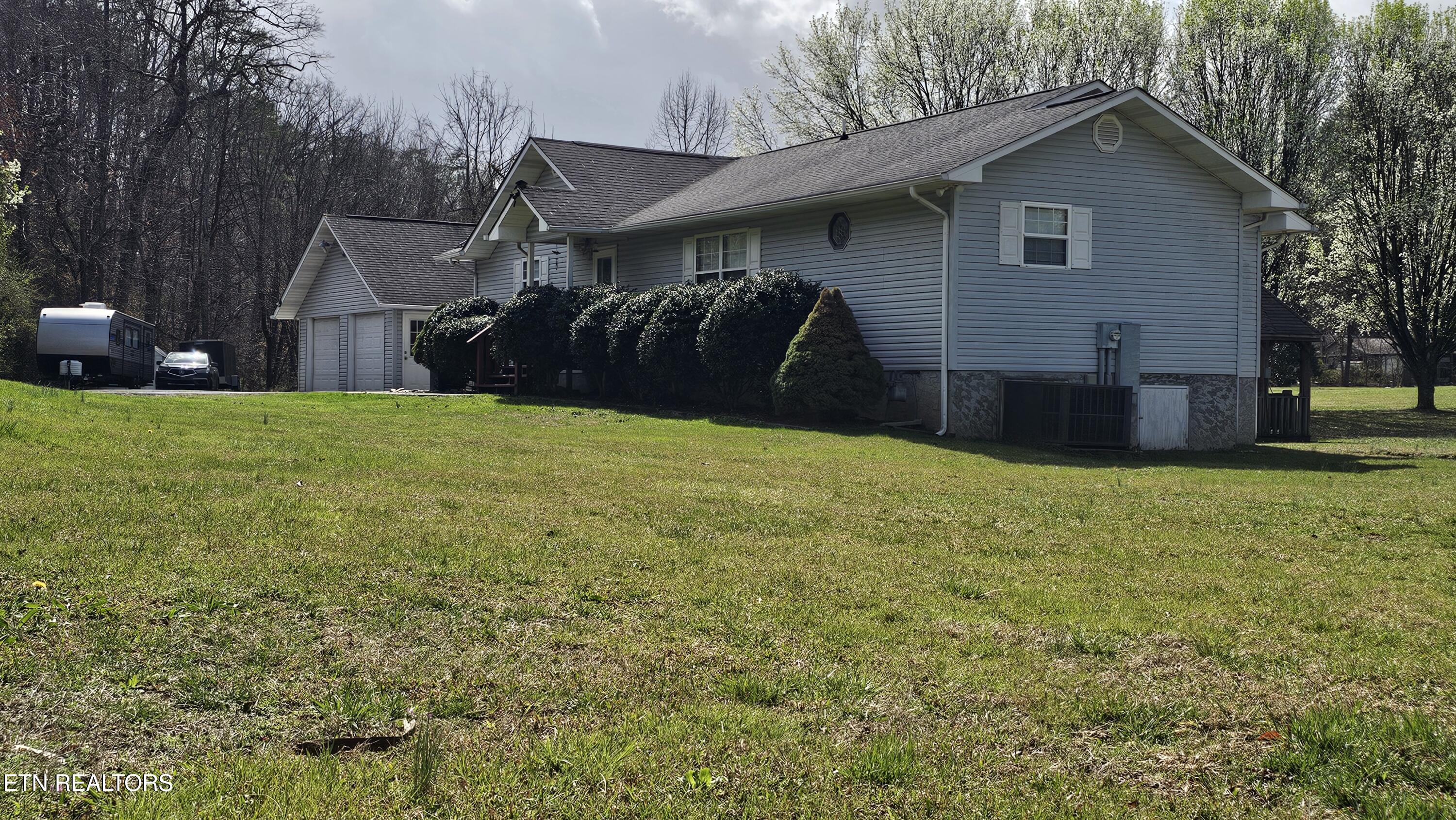 2802 Seth Rd