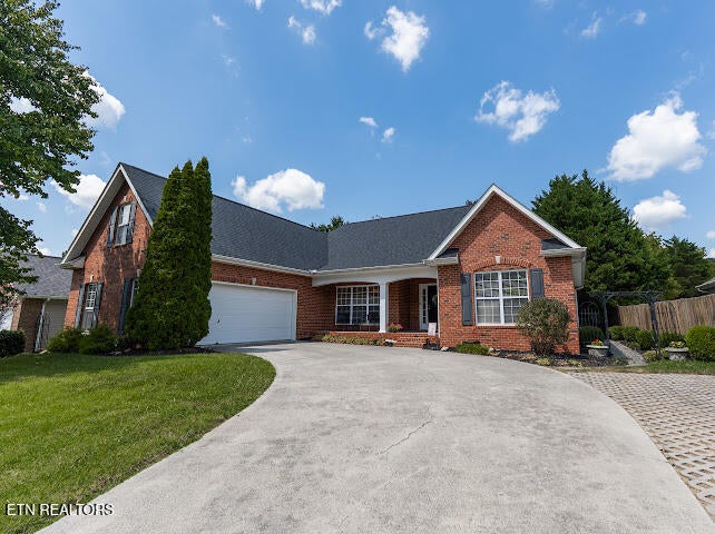 Photo of 5705 Rhyne Cove Lane, Knoxville, TN 37931 (MLS # 1354095)