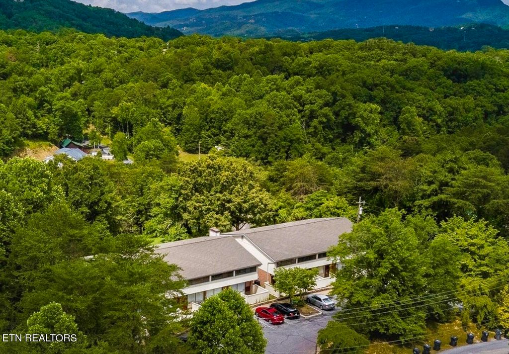 Photo of 2806 Suncrest Rd #Unit 1, Pigeon Forge, TN 37863 (MLS # 1262377)
