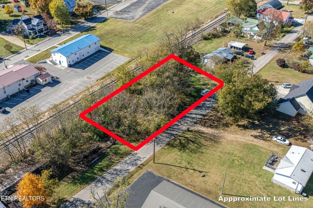 Photo of Creamery St, White Pine, TN 37890 (MLS # 1322921)