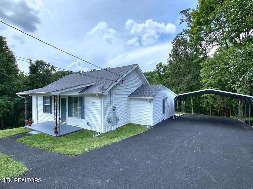 Photo of 1517 W Copeland Drive, Powell, TN 37849 (MLS # 1302811)