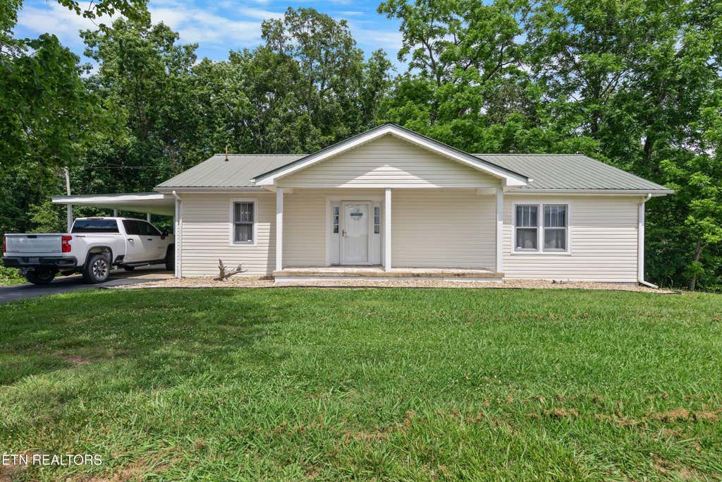 Photo of 2473 Long Hollow Rd, LaFollette, TN 37766 (MLS # 1345414)