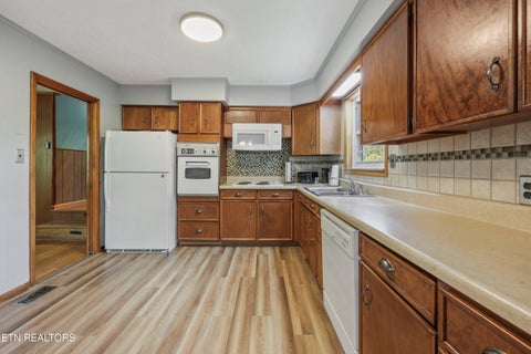 Tiny photo for 4418 NE Garden DR, Knoxville, TN 37918 (MLS # 1354780)