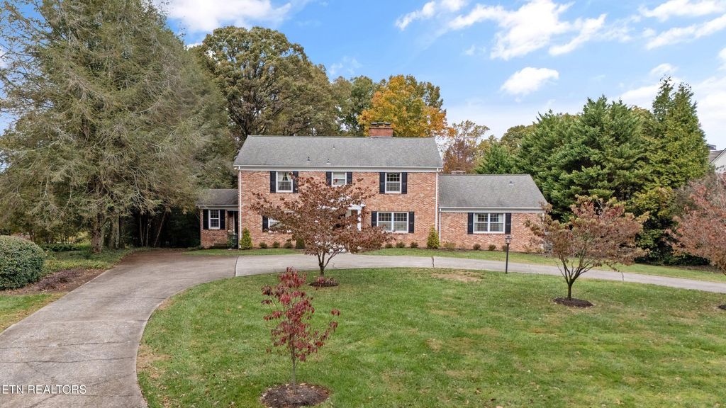 Photo of 6905 Sherwood Drive, Knoxville, TN 37919 (MLS # 1320198)