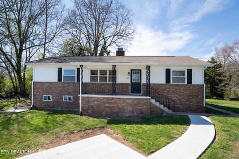 Photo of 127 Tabor Rd, Oak Ridge, TN 37830 (MLS # 1334673)