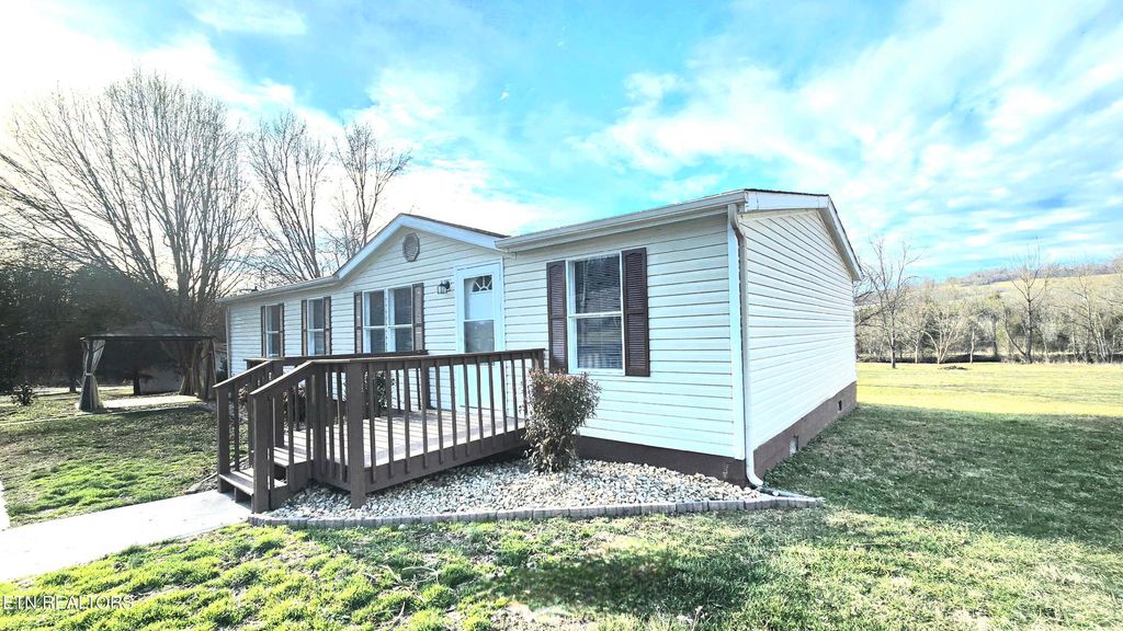 Photo of 319 Johnson Farm Rd, Maynardville, TN 37807 (MLS # 1290224)