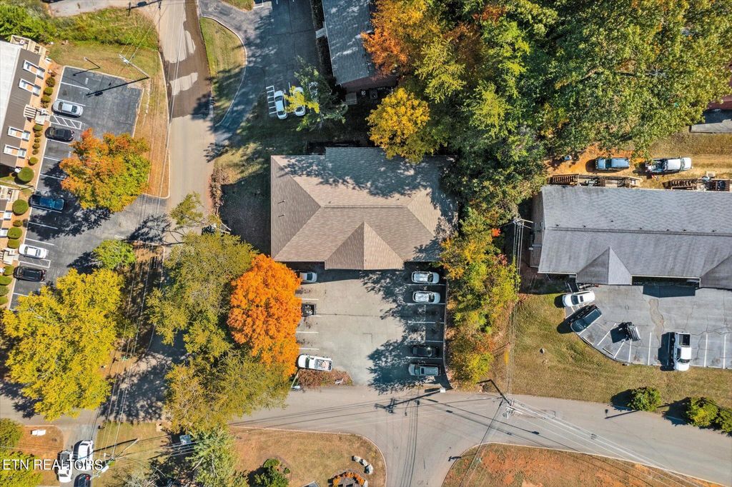 Photo of 8122 NW Elderberry Drive, Knoxville, TN 37919 (MLS # 1244528)