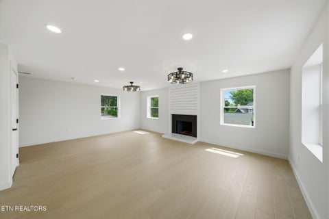 Tiny photo for 311 W Central Ave, Sweetwater, TN 37874 (MLS # 1347564)