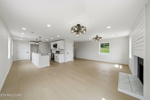 Tiny photo for 311 W Central Ave, Sweetwater, TN 37874 (MLS # 1347564)
