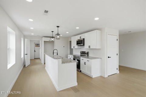 Tiny photo for 311 W Central Ave, Sweetwater, TN 37874 (MLS # 1347564)