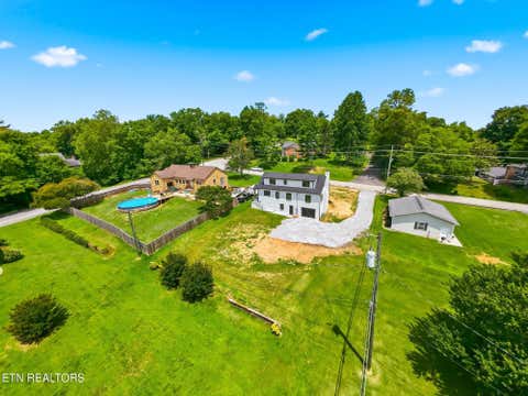 Tiny photo for 311 W Central Ave, Sweetwater, TN 37874 (MLS # 1347564)