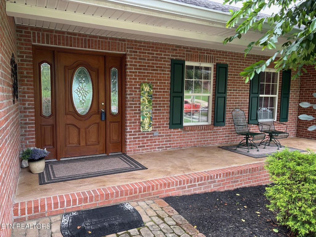 Photo of 132 Skyline Drive, Dandridge, TN 37725 (MLS # 1275094)