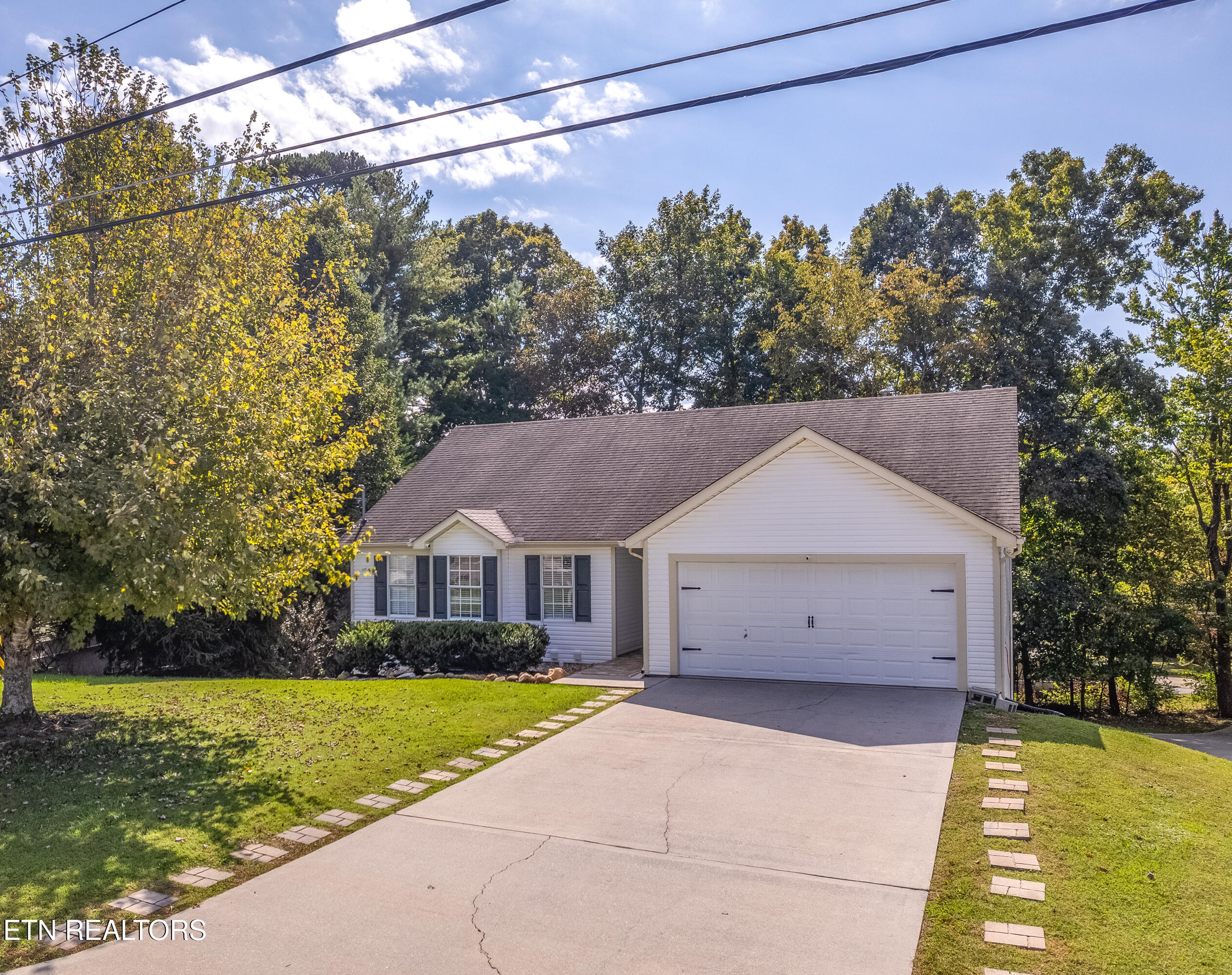 5360 Amherst Woods Lane