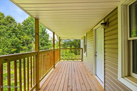 Tiny photo for 151 Sunflower Lane, LaFollette, TN 37766 (MLS # 1347478)