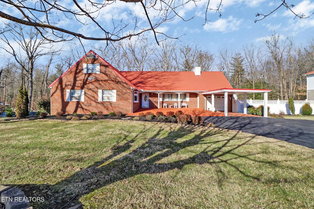 Photo of 588580 Catoosa Rd, Wartburg, TN 37887 (MLS # 1329347)