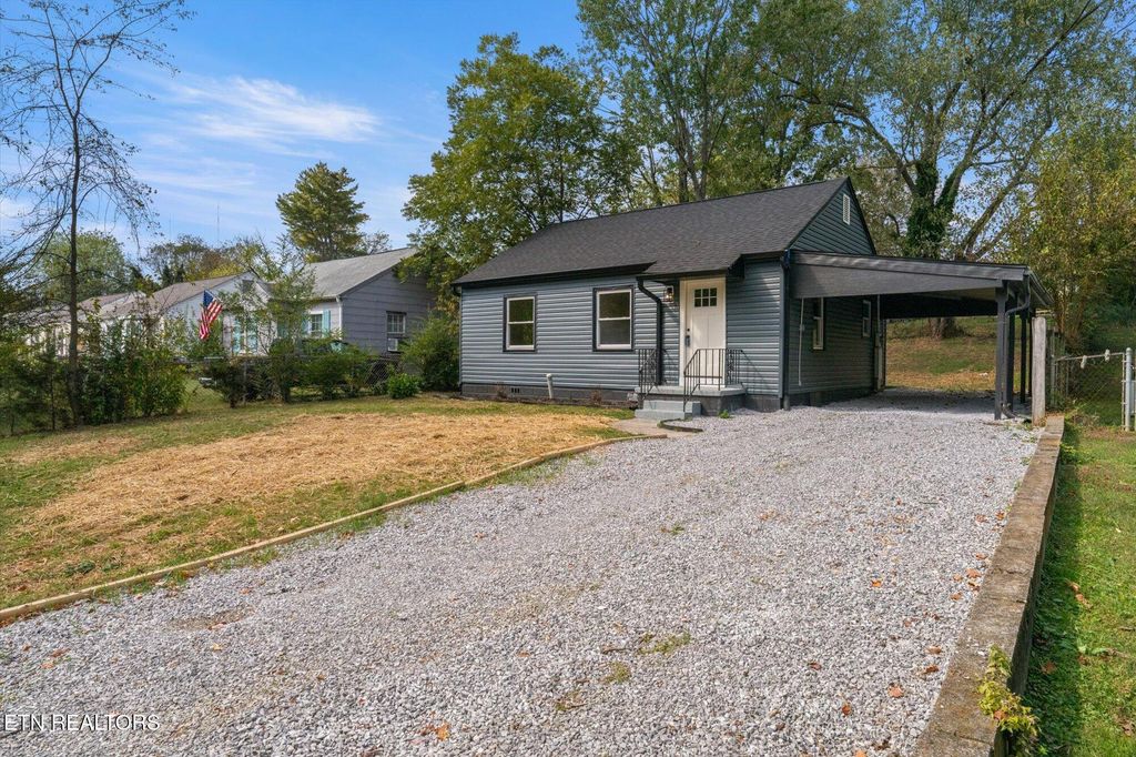 Photo of 2801 Boright Place, Knoxville, TN 37917 (MLS # 1319318)