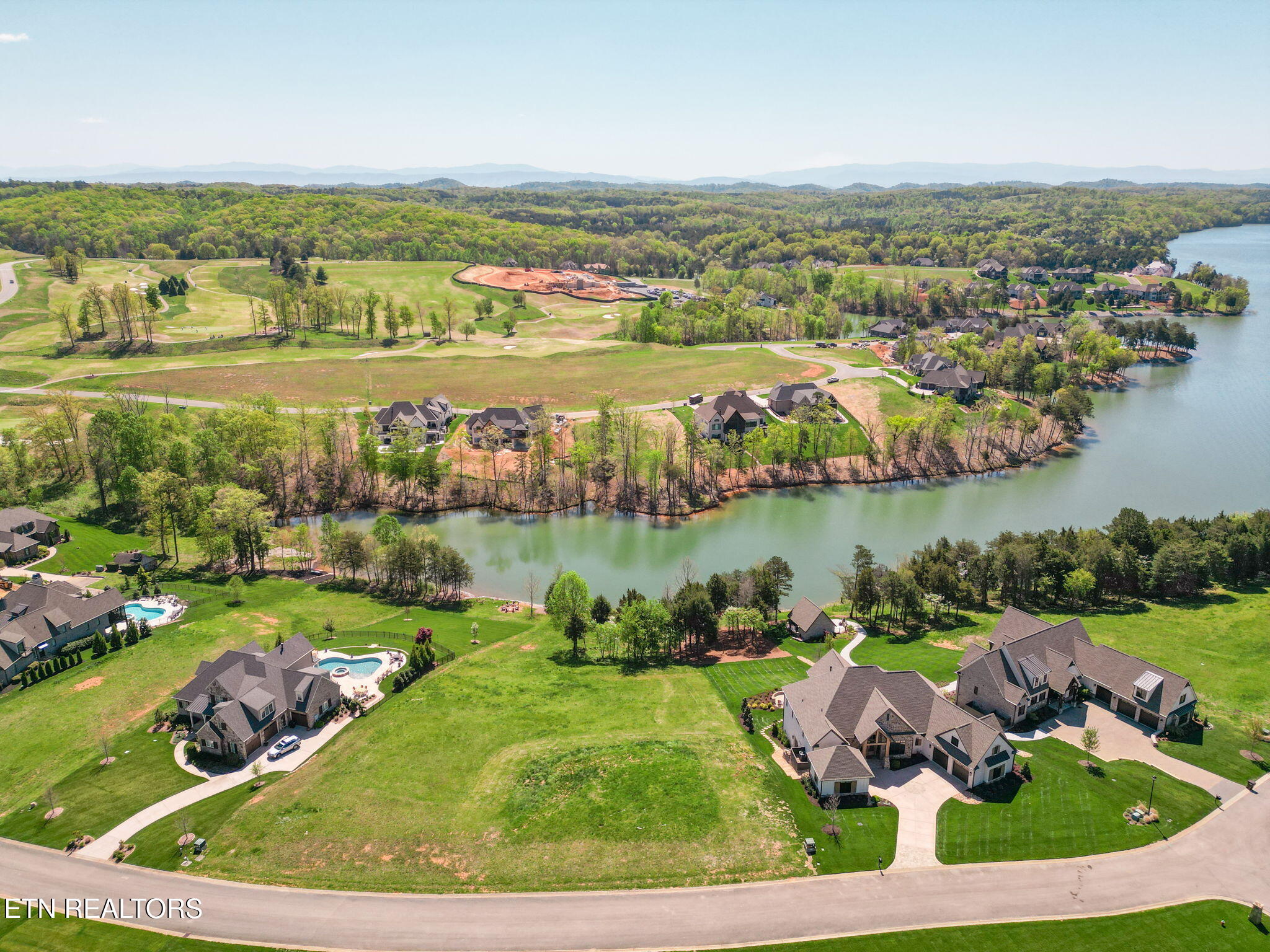 585 Zepher Drive