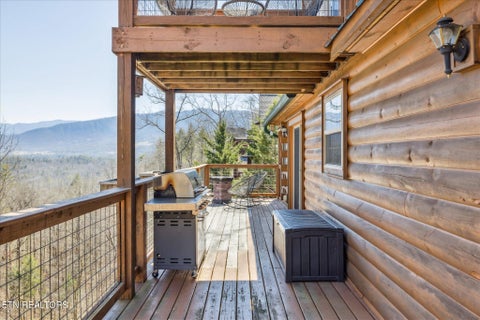 Tiny photo for 228 Tolliver Tr, Townsend, TN 37882 (MLS # 1342316)
