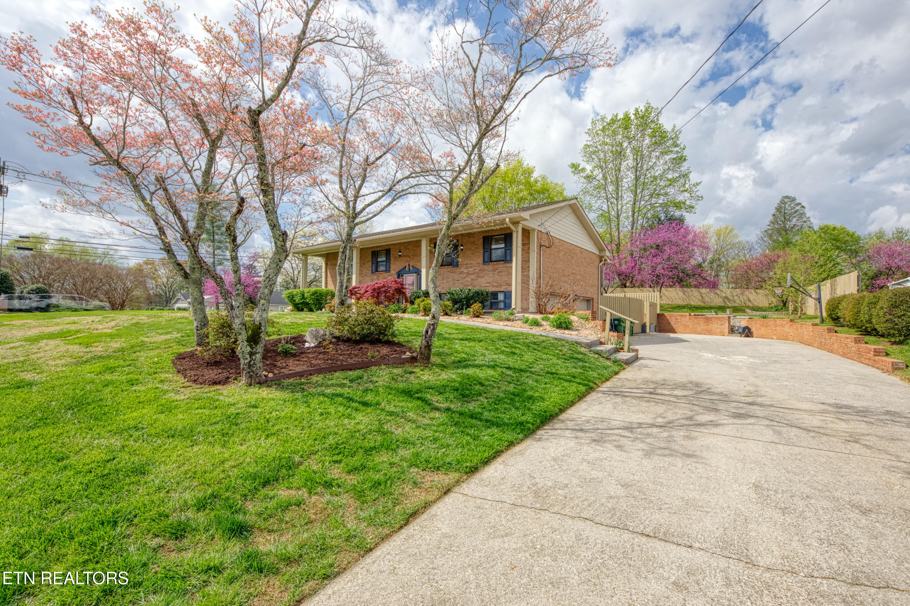 101 Candora Rd