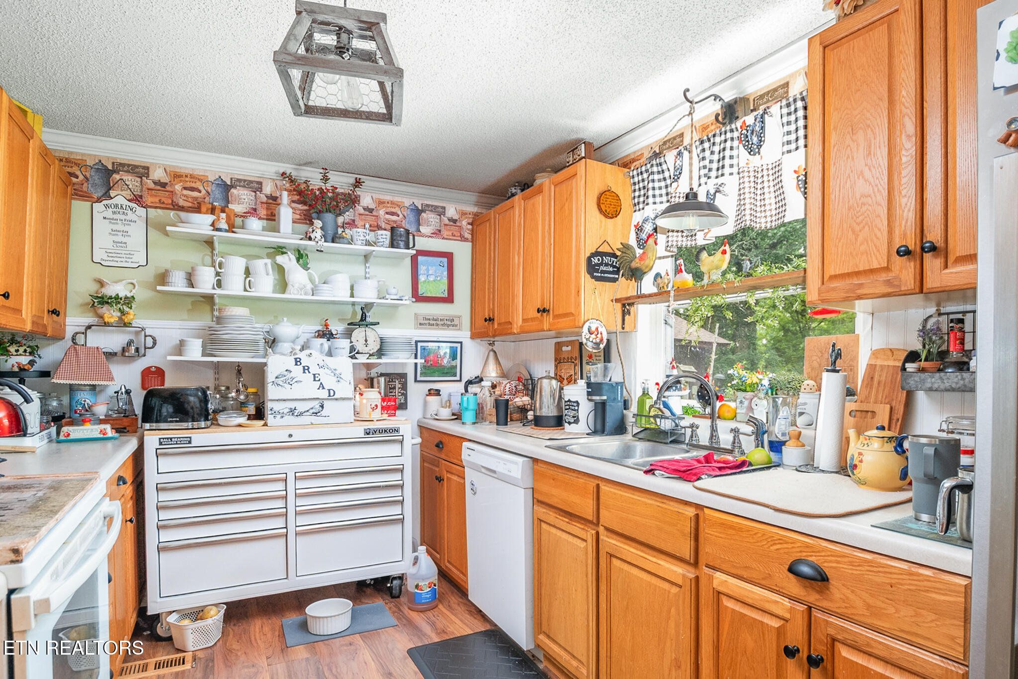 1319 Boyds Creek Hwy