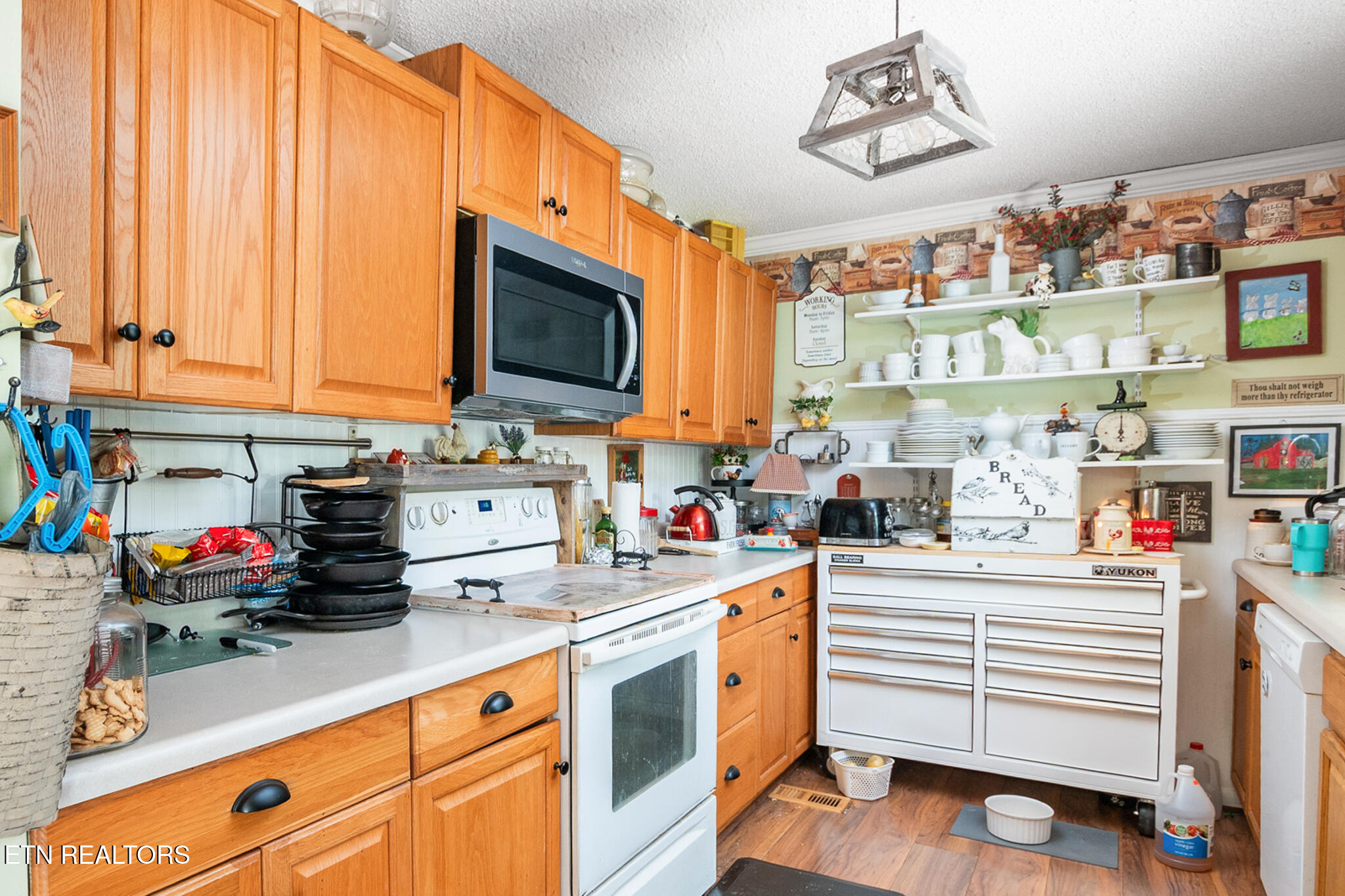 1319 Boyds Creek Hwy