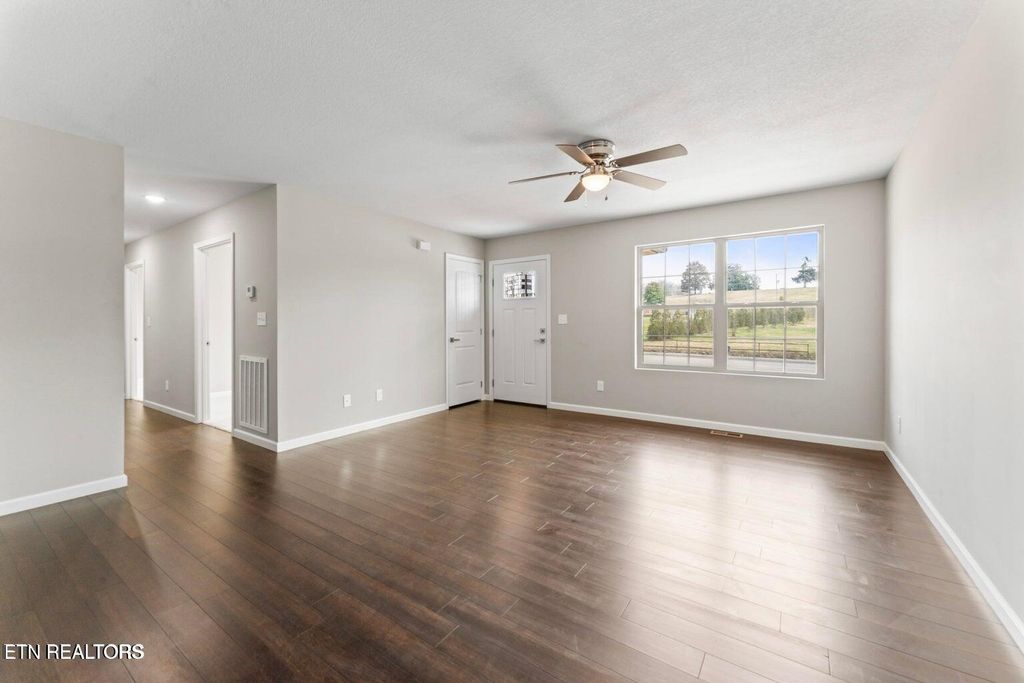 Photo of 264 Wilberforce Ave, Oak Ridge, TN 37830 (MLS # 1323265)