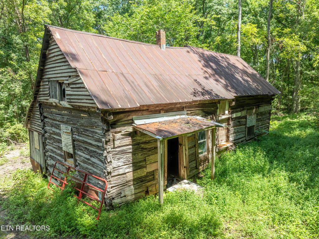 Photo of 3684 Collier Loop, Dandridge, TN 37725 (MLS # 1313188)