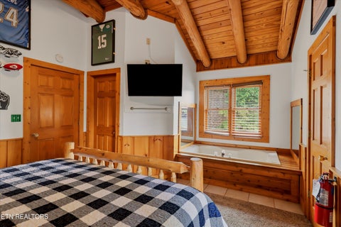 Tiny photo for 727 Golf View Blvd, Pigeon Forge, TN 37863 (MLS # 1347692)