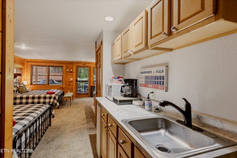 Tiny photo for 727 Golf View Blvd, Pigeon Forge, TN 37863 (MLS # 1347692)