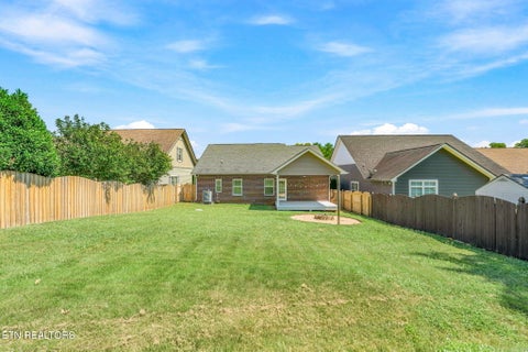 Tiny photo for 2721 Clay Top Lane, Knoxville, TN 37912 (MLS # 1354910)